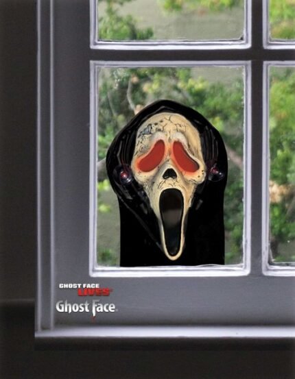 Scary Peeper